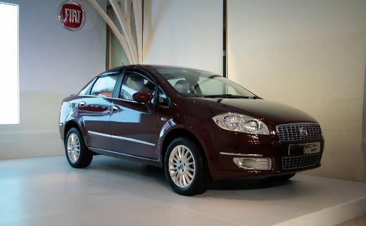 <p>FIAT LINEA CLASSIC ACTUAL 1.4 FIRE 32.000 TL</p>