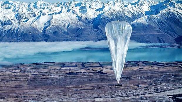 <p>‘Dünyanın her yerinden internete erişim’ hedefiyle uygulamaya konulan Loon Projesi kapsamında, test amaçlı 30 özel balon Yeni Zelanda’nın güneyinden gökyüzüne bırakıldı.</p>