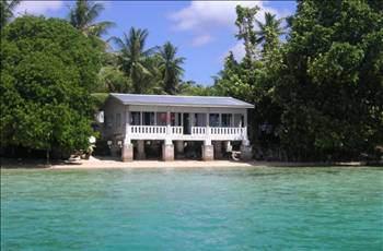 Tuvalu sulara gömülecektir. Tuvalu halkı şimdiden Avustralya ve Yeni Zelanda'ya göç etmektedir. 