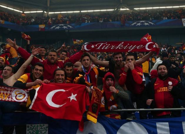 <p>Çankırı: %31 FB - %29 GS - %15 BJK</p>