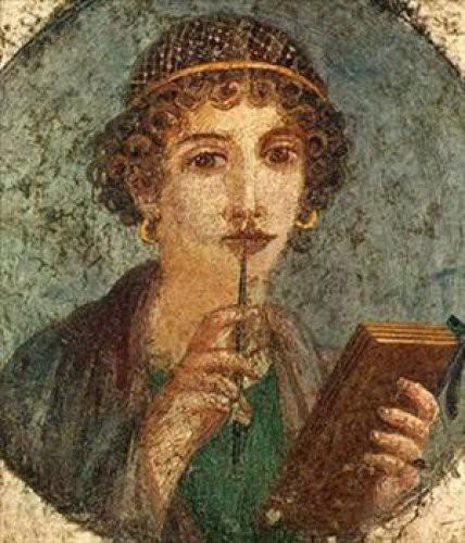 Sappho - M.Ö 570 Tarihin ilk kadın edebiyatçısı, Afrodit’in rahibelerinden biriydi. Yazdığı coşkulu ve cesur lirik şiirler nesiller boyunca yaşadı ve günümüze kadar geldi.