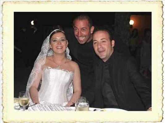 <p>Tolga Çevik ile Özge Yılmaz</p>