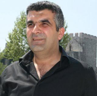 15-) Ahmet Turgut Kazanç: 256.650 Yayınevi: Callisto Kitap Toplam Baskı Adedi: 165.000 Toplam Cirosu: 2.566.500