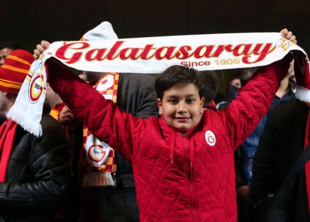 BAYRAMPAŞA/ GS: %38 - FB: %35 - BJK: %20