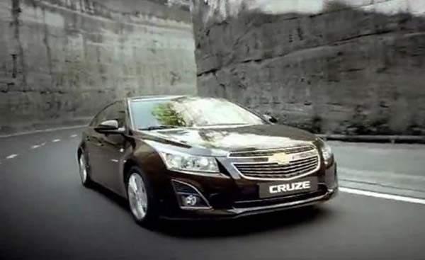 <p><strong>Yeni Chevrolet Cruze</strong><br />32,840 TL</p>