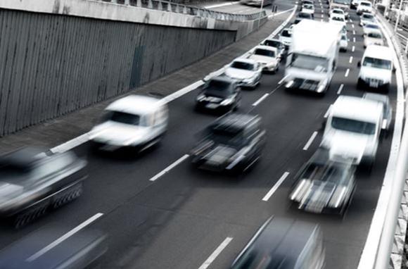 <p>24/7 Wall Street sitesi geçen yıl ürettikleri araç ve otomobil sayısına göre en büyük 10 otomobil şirketini sıraladı. Listenin başında Toyota yer aldı. İşte otomotivin devleri...</p>