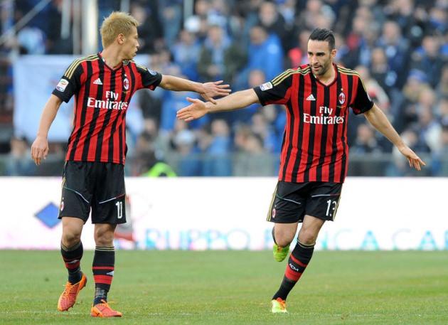 <p><strong>Milan</strong></p>
<p>İtalyan ekip forma sponsoru Adidas'tan yıllık 14,3 milyon Euro, göğüs reklamı Fly Emirates yıllık 15 milyon Euro kazanıyor.</p>