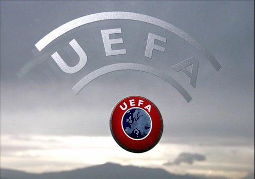 <p>2013-2014 sezonu UEFA kulüp sıralamasında, Arda Turan'ın formasını giydiği Atletico Madrid, 13.857 puanla zirvede yer aldı. İspanyol temsilcisi Atletico Madrid'i, Almanya'nın Bayern Münih ve İspanya'nın diğer başkent takımı Real Madrid izledi. Listede Galatasaray 24 ve Trabzonspor da 25. sırada yer alıyor.</p>