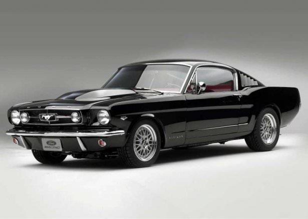 <p>Ford Mustang Fastback - 1965</p>
