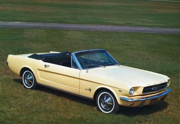 <p>Ford Mustang - 1965</p>
