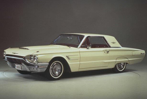<p>Ford Thunderbird - 1965</p>
