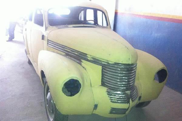 Bolu’da, 1950 model klasik otomobili satın alan Sinan Güler, 1.5 yıl içerisinde yaklaşık 45 bin TL harcayarak otomobili baştan aşağı yeniledi.