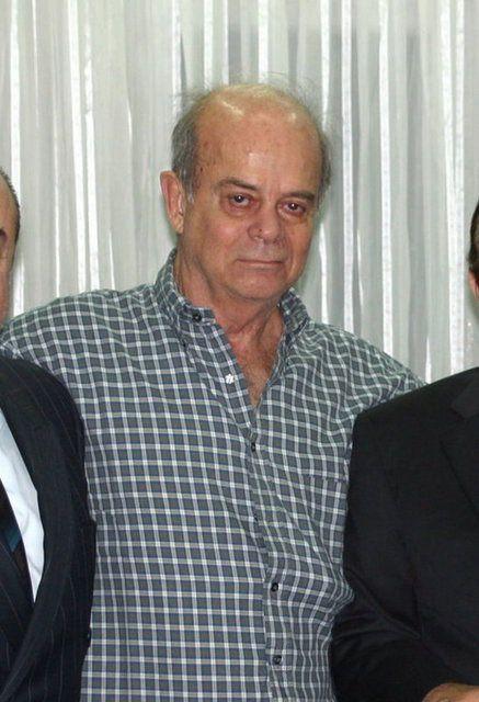 <p>TURGAY ŞEREN: "Ahmet sen sapıtma, sapıtmaa Ahmet! Ben Galatasaray'da kaptanken, sen ananın kucağında duruyodun Ahmet!" (Telegol)</p>