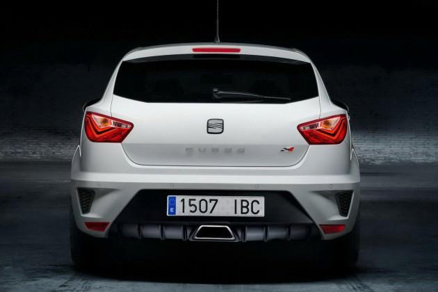 <p>İspanyol markanın B sınıfındaki modeli Ibiza, 29 bin 250 liradan başlayan fiyatlarla satılıyor.</p>