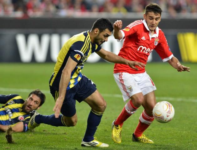 Buralara kadar gelmekte basaridir.. Uzgun degil gururluyuz.. Tesekkurler fenerbahce..