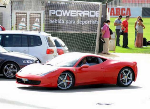<p>Arda Turan-Ferrari</p>