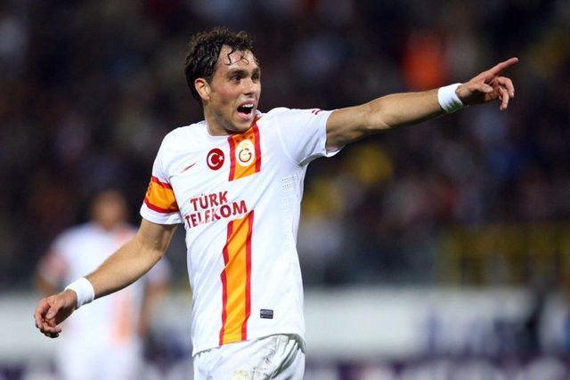 <p>Johan Elmander - Yaşı: 36 - Takımı: Örgryte (İsviçre)</p>
<p> </p>