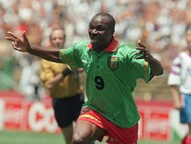<p>Finallere katılan en yaşlı oyuncu unvanı Kamerunlu Roger Milla'ya ait. Tecrübeli yıldız, 1994 finallerinde sahaya çıktığında, 43 yaşından 39 gün almıştı. Roger Milla, finallerde gol atan en yaşlı futbolcu unvanına da sahip.</p>