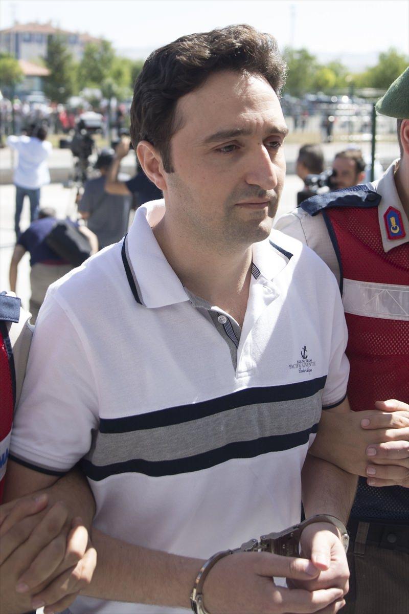 <p>Oğuz Alper Emrah</p>
