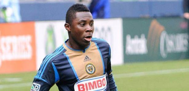 <p>FREDDY ADU - Brezilyalı Ronaldo nasıl bir fenomense o da bir fenomen... Neden mi? Ne zaman, hayal kırıklığı yaratan genç yıldız adaylarını içeren bir dosya hazırlansa, ilk önce akla gelen, listenin en başına yazılan isim o.</p>
<p> </p>