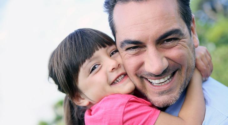 <p><strong>Bu demek değildir ki tam zamanlı babanın bir önemi kalmıyor. </strong></p>
