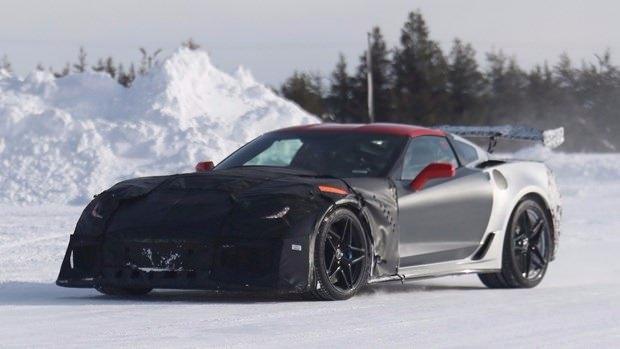 <p>2018 Chevrolet Corvette ZR1</p>
