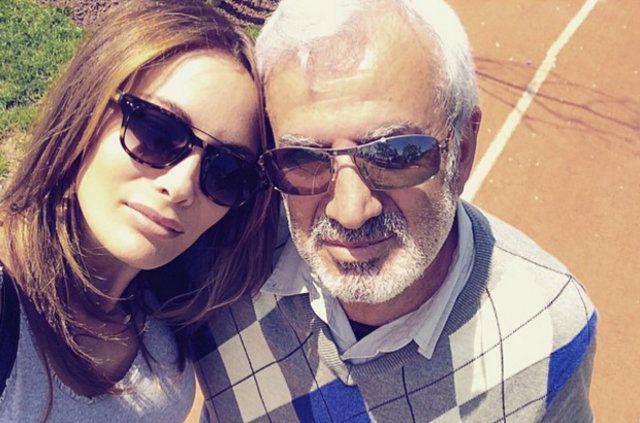 <p>Gamze Özçelik ve babası <strong>Talat Özçelik</strong></p>