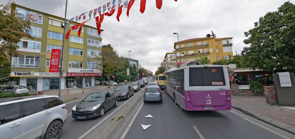 <p><strong>Alternatif Güzergahlar;</strong><br />
İncirli Caddesi</p>
