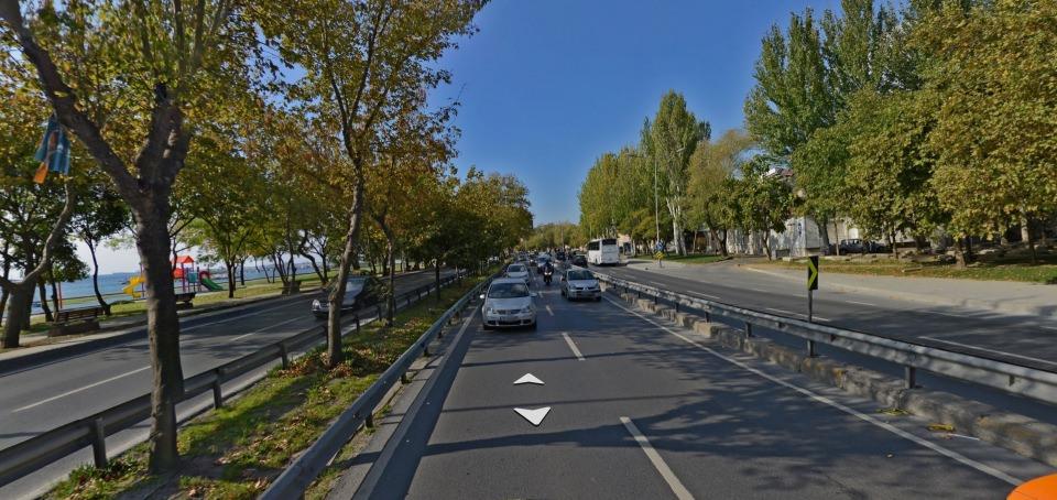 <p>Sahil Kennedy Caddesi</p>
