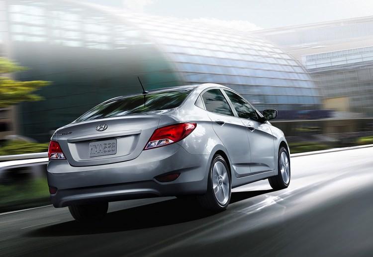 <p><strong>1.6 Dizel Otomatik Sedan Elite plus</strong></p>
<p>ESKİ FİYAT: 71.900<br />
YENİ FİYAT: 74.379</p>