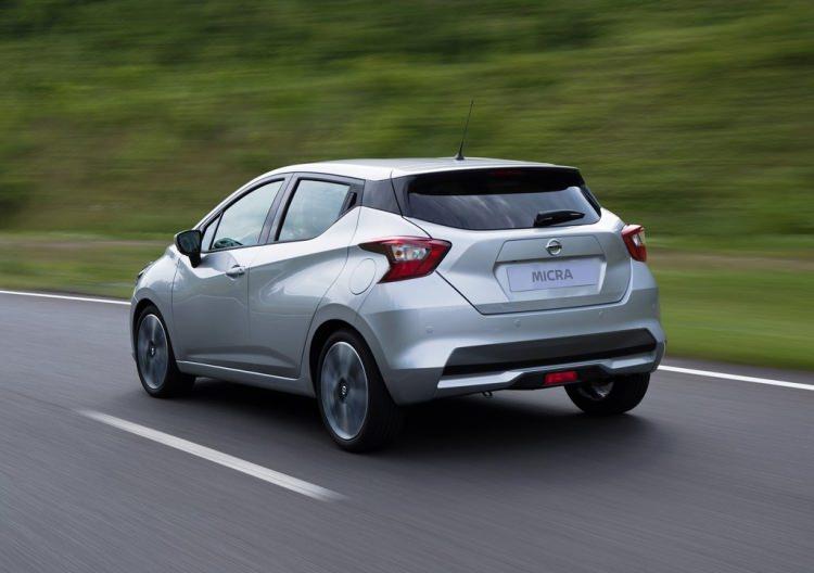 <p>Yeni Micra'nın Avrupa'da ilk başta 0.9 litrelik üç silindirli LPG'li motor ve 1.5 litrelik turboşarjlı dizel motorla (90 bg) satışa sunulması planlanıyor.</p>