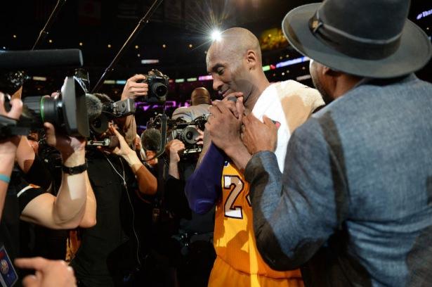 <p>Kobe Braynt, 2009 yılından sonra ilk kez bir maçta 60 sayı barajını aştı. </p>
