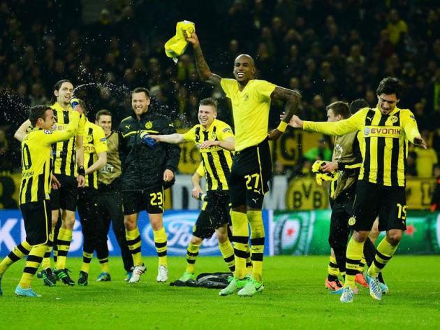 <p><strong>2 - Borussia Dortmund</strong><br />Topladığı puan: 33.5284</p>