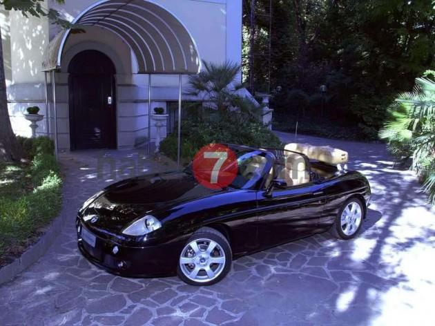 <p>2003 Fiat Barchetta First Class of Alviero Martini</p>
