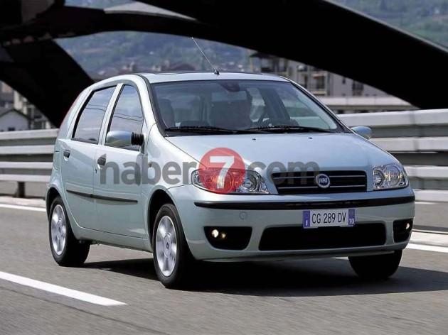 <p>2003 Fiat Punto Dynamic</p>