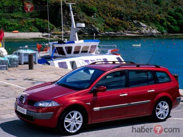 <p>2003 Renault Megane II-Estate</p>