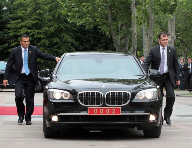 Başbakan Recep Tayyip Erdoğan’ın büyük merak uyandıran makam aracının detayları...