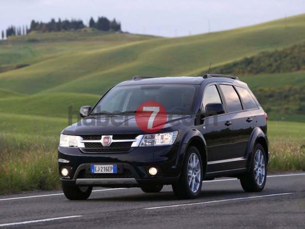 <p>2012 Fiat Freemont</p>
