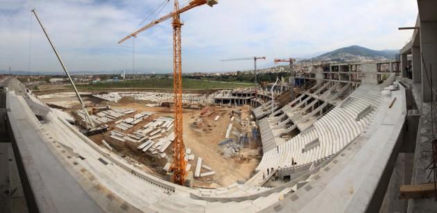 Bursaspor'un yeni stadı yükseliyor