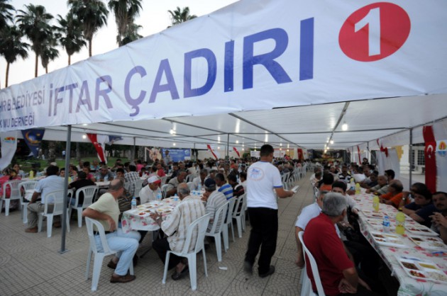 Türkiye'den  iftar manzaraları