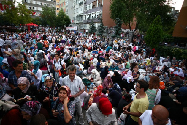 Türkiye'den  iftar manzaraları