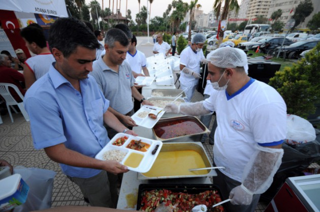 Türkiye'den  iftar manzaraları