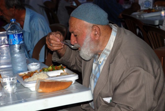 Türkiye'den  iftar manzaraları