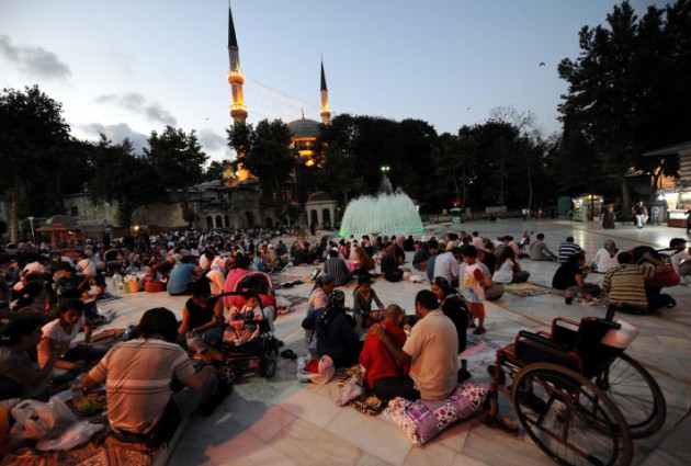 Türkiye'den  iftar manzaraları