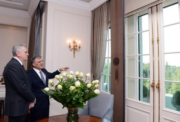 <p><span>Cumhurbaşkanı Gül, Sırbistan Cumhurbaşkanı Nikoliç’i Çankaya Köşkü’nde ağırladı.</span></p>
