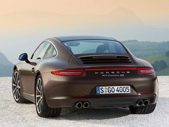 2013 Porsche 911 Carrera 4