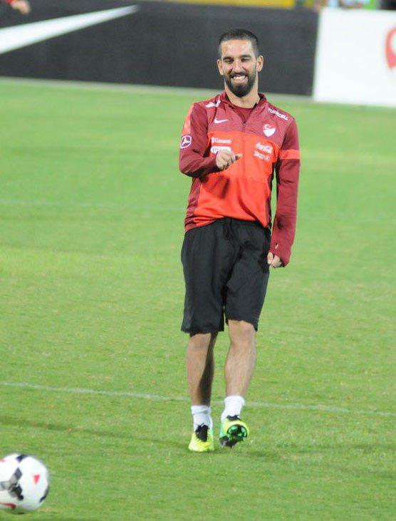 <p>Arda Turan (Türkiye)</p>
