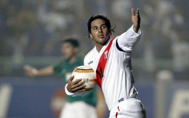 <p>Claudio Pizarro (Peru)</p>

