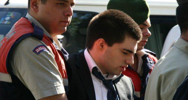 <p>10 Ekim – Cem Garipoğlu intihar etti<br />
<br />
<a href="http://www.haber7.com/guncel/haber/1209215-cem-garipoglu-intihar-etti" target="_blank">HABERİ OKUMAK İÇİN TIKLAYIN</a></p>

<p> </p>
