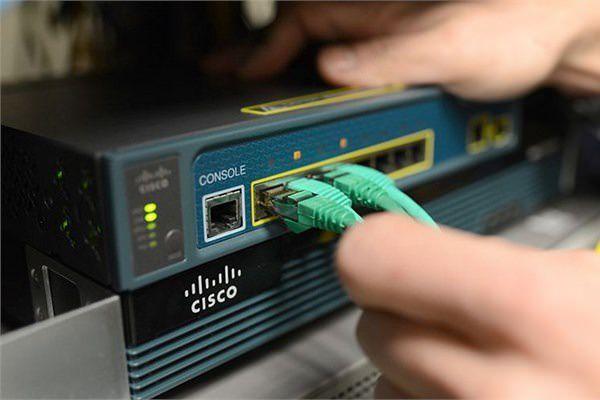 <p><strong>14- Cisco</strong><br />
Piyasa değeri 30,9 milyar dolar.</p>

<p> </p>
